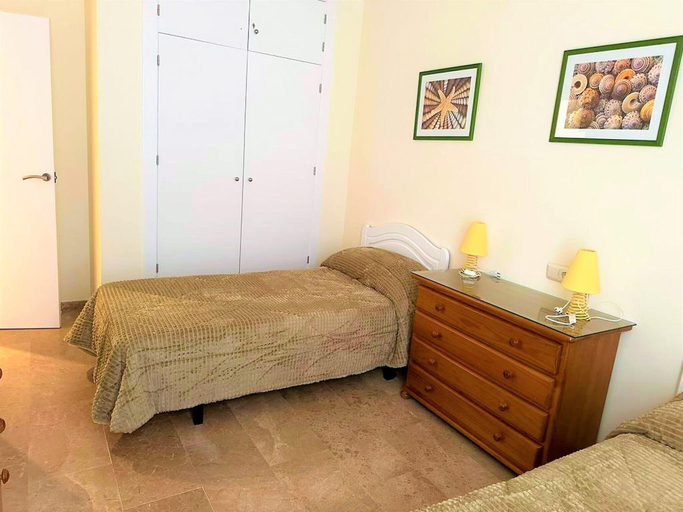 Room 2, Belvilla by OYO Palacio de la Marina, Almería