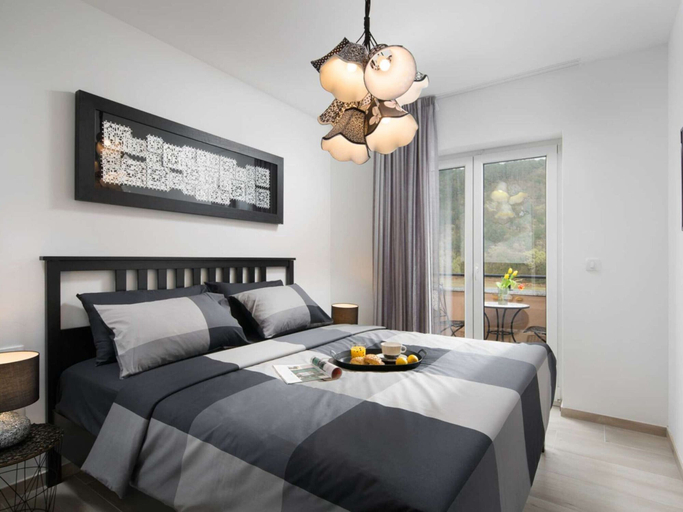 Bedroom 3, Villa With Pool Surrounded by Woods in Labin, Labin