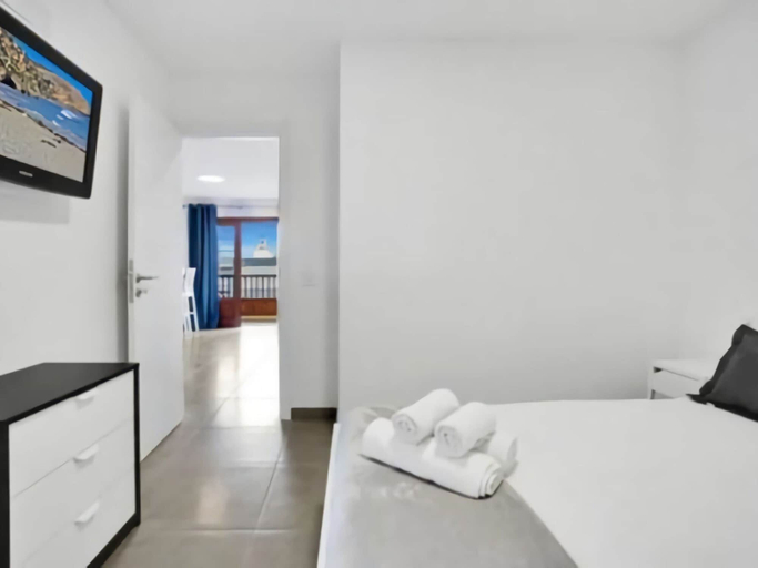 Bedroom 5, Nice Apartment With Terrace in Candelaria, Santa Cruz de Tenerife