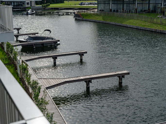 Property grounds, Apartment in Zeeland With Marina and Views, Middelburg