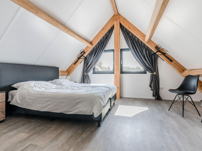 Others 5, Chalet in Innsbruck Near Ski Slope, Baarle-Nassau
