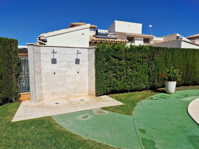 Exterior 5, Terraced Home in Cabo Roig, Alicante