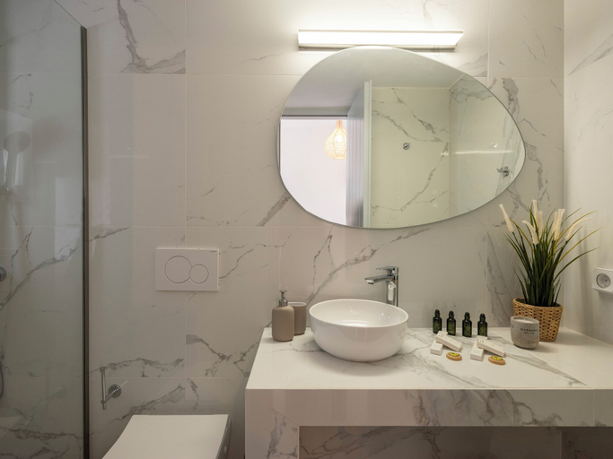 Bathroom 3, M&M Paros Studio, South Aegean