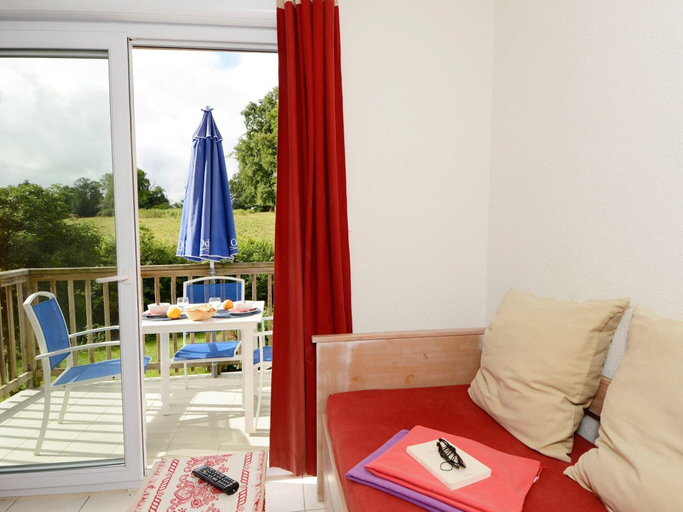 Others 1, Apartment in Rignac near Lake Peyrade, Aveyron