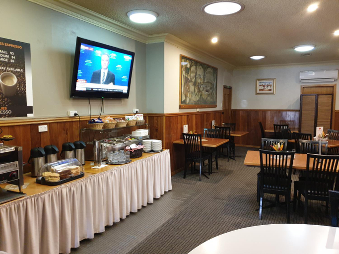 Food & Drinks 4, Best Western Endeavour Motel, Maitland