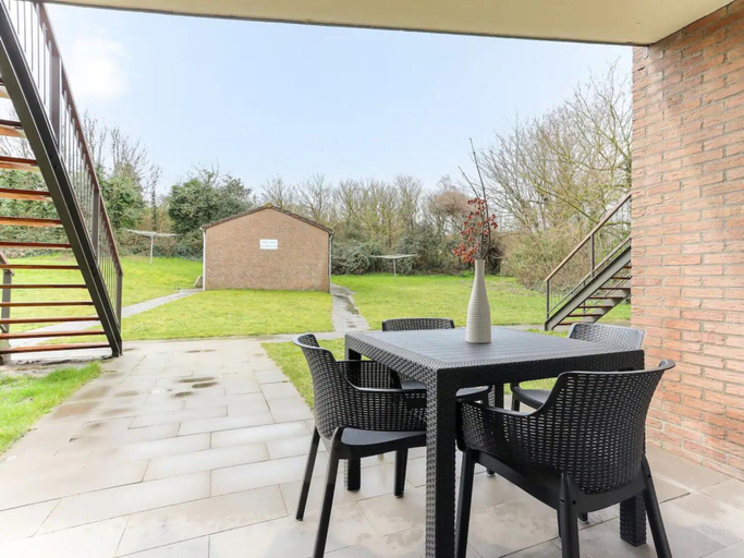 Others 3, Modern Stay Near the Beach, Veere