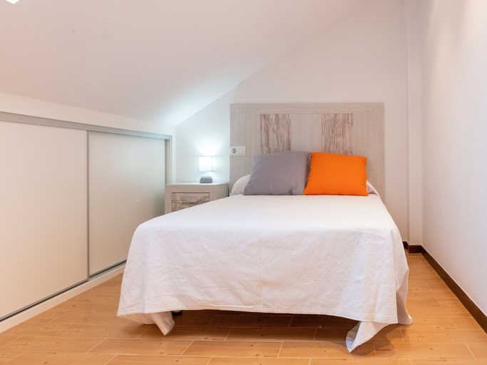 Room 3, Belvilla by OYO Apartamento Lanzada, Pontevedra