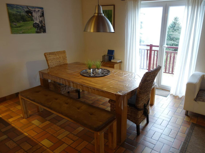 Dining, Classy Apartment in Soultzeren, Haut-Rhin