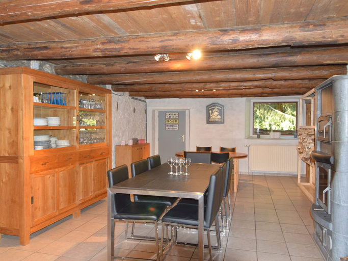Others 4, Holiday Home in Ardennes Near Nature Park, Liège