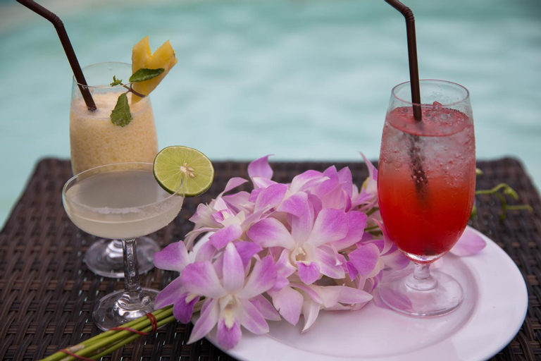 Food & Drinks 18
