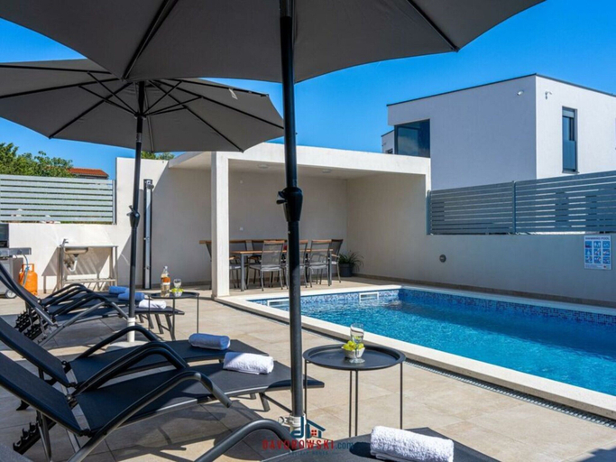 Sport & Beauty 4, Villa Ema en Ana, Pula