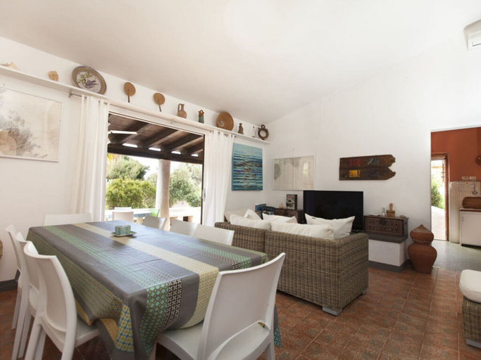 Dining 5, Venere Comfortable Holiday Residence, Cagliari