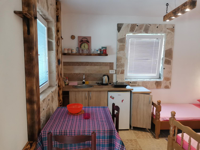 Others 4, Apartments Lazarevic Sutomore