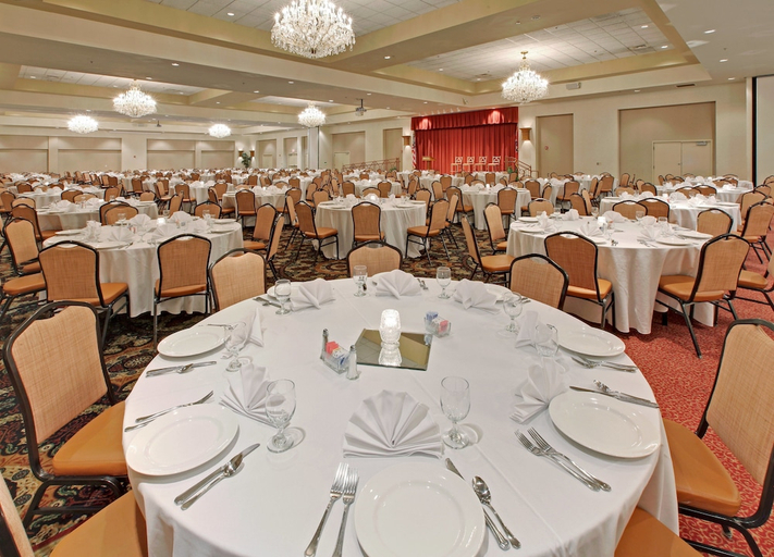 Food & Drinks 4, Holiday Inn Memphis University of Memphis, Shelby