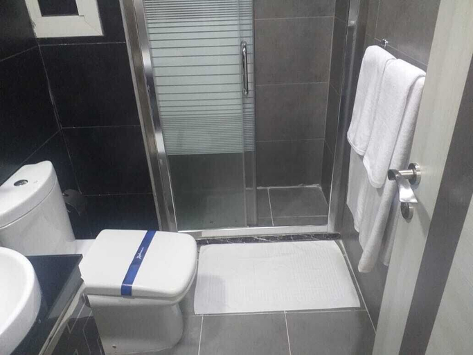 Bathroom 2, Seashore Resort Al Khobar Tahlia, Al Khobar