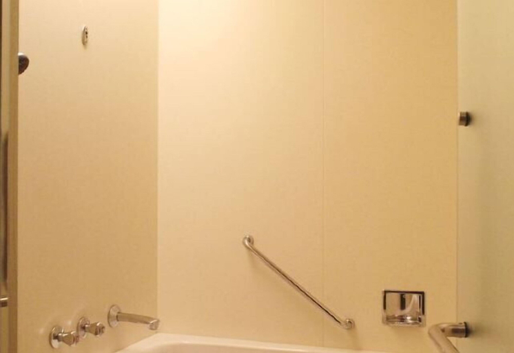 Bathroom 20