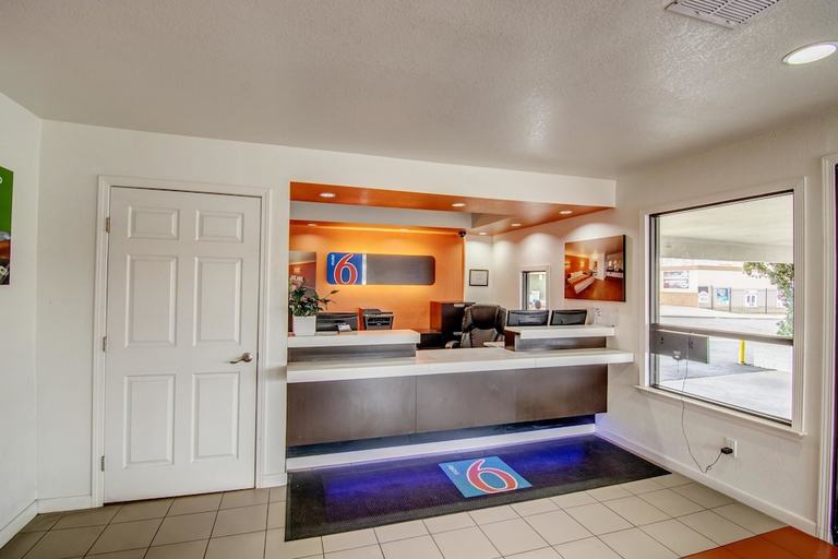 Others 4, Motel6 Manteca, CA, San Joaquin