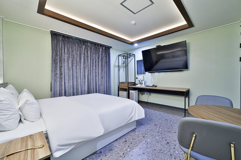 Bedroom 4, HOTEL LION, Cheongju