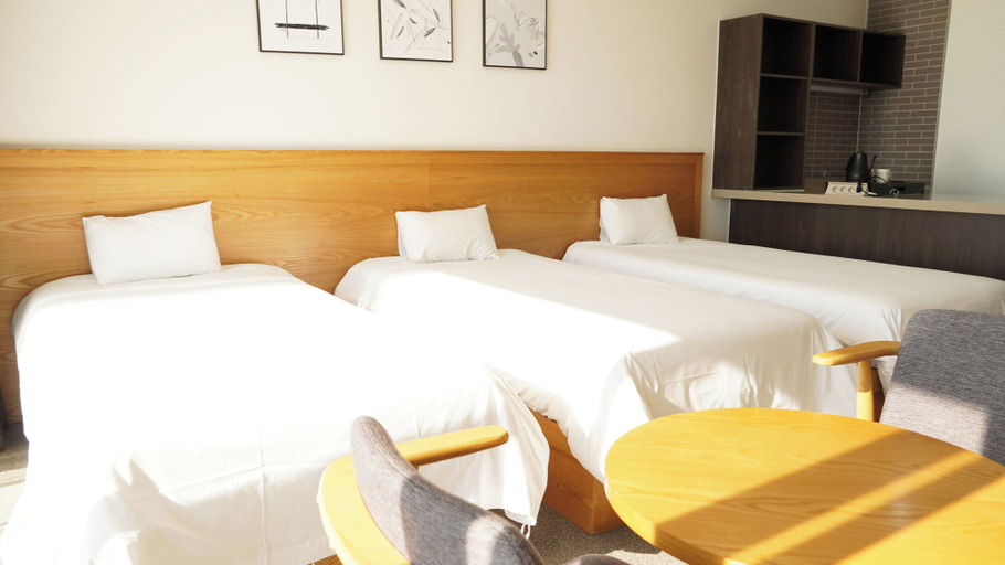Bedroom 2, Hotel Ocean Hill, Yeosu