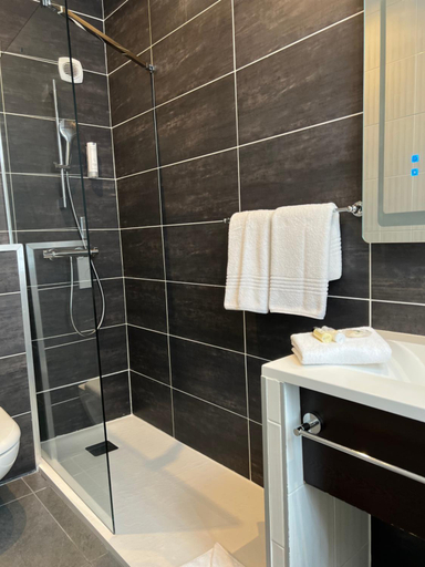 Bathroom 4, Hotel Moris Grands Boulevards, Paris