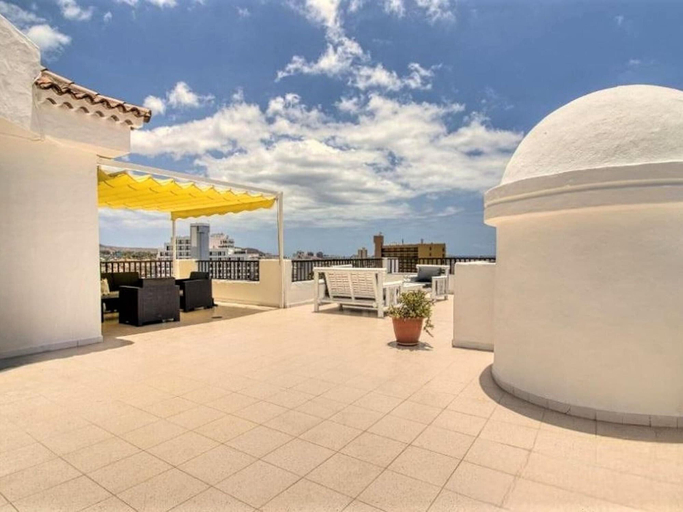 Exterior & Views 2, Attic apartment in Adeje near Playa Fanabe, Santa Cruz de Tenerife