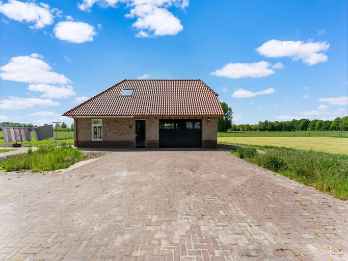 Exterior 4, Beautiful Holiday Home With Terrace, Twenterand