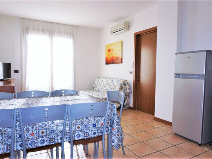 Others 5, Relaxing Apartment in Caorle for 7, Venezia