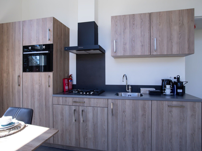 Others 5, House With Dishwasher, in Nature Reserve, Rhenen
