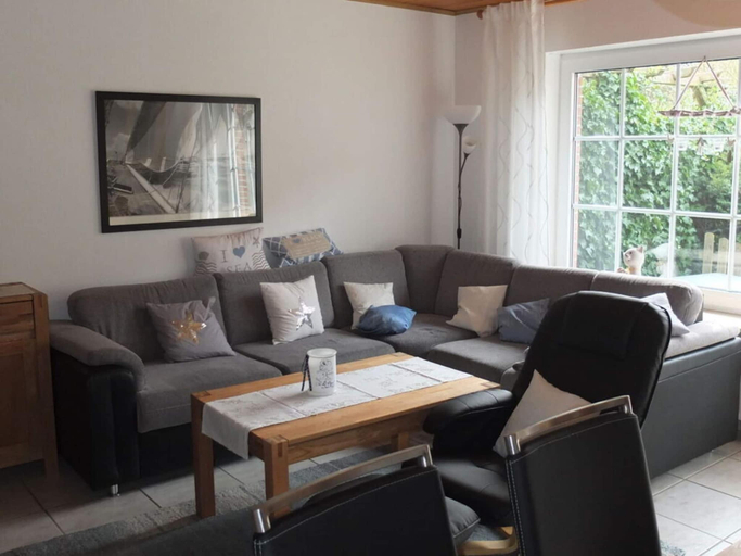 Living area, Holiday Home Kaptain's Bunk, Wittmund