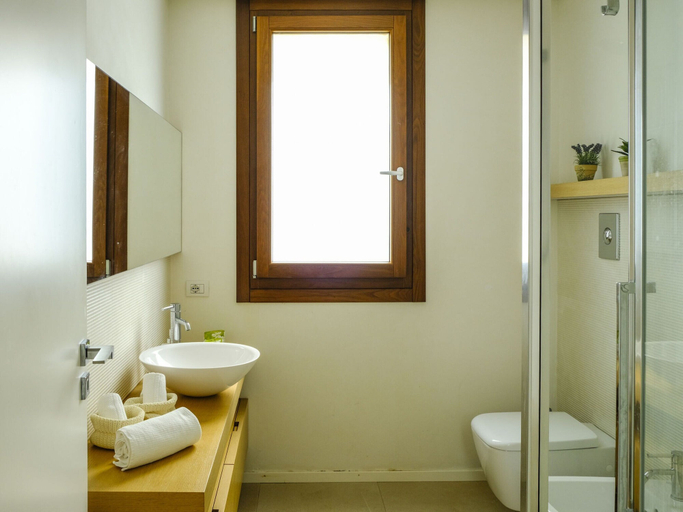 Bathroom 5, Villa in Sicily With Pool Near Erice & Trapani, Trapani