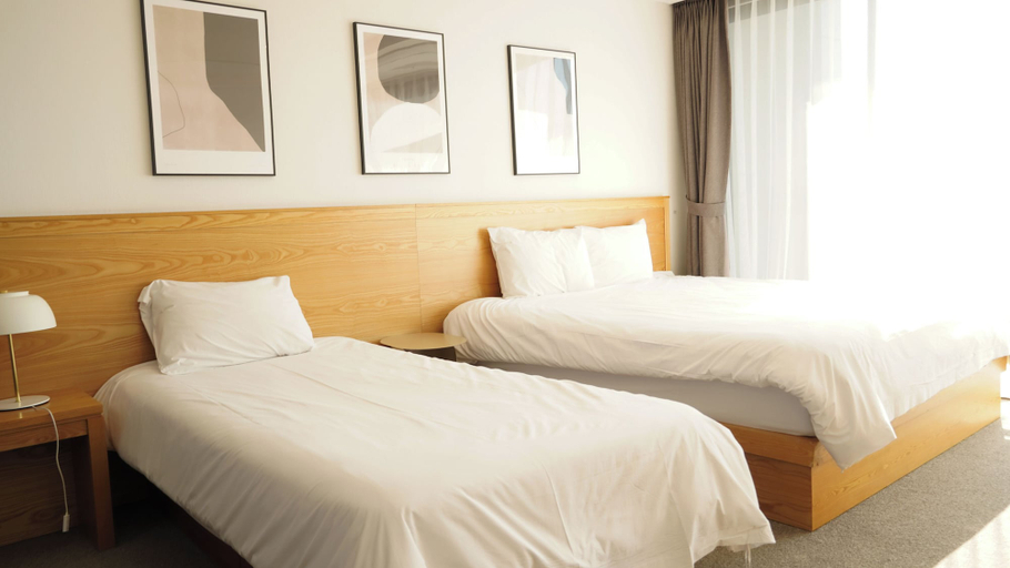 Bedroom 2, Hotel Ocean Hill, Yeosu
