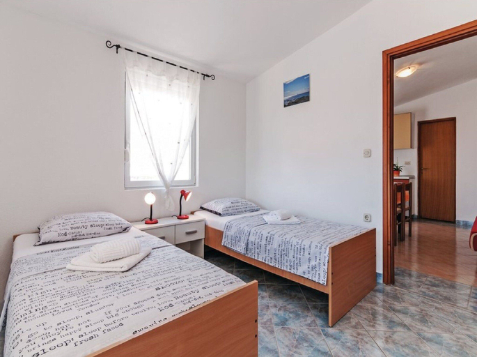 Bedroom 3, Apartments Hak - One Bedroom Apartment with Balcony, Vir