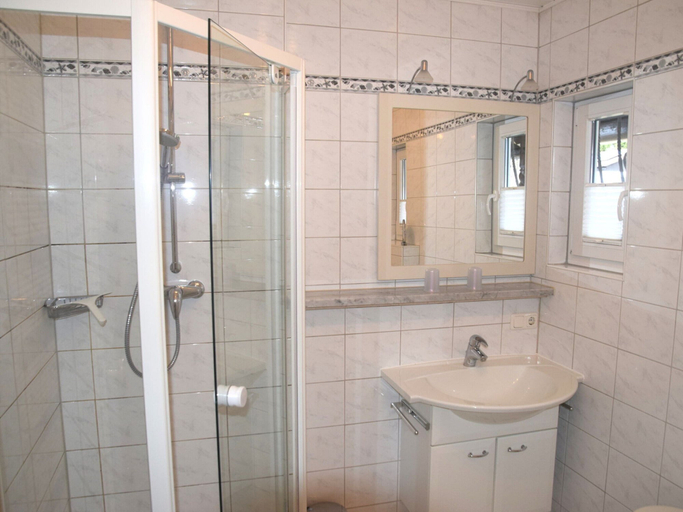 Bathroom 4, Fussen Escape in Allgau, Ostallgäu