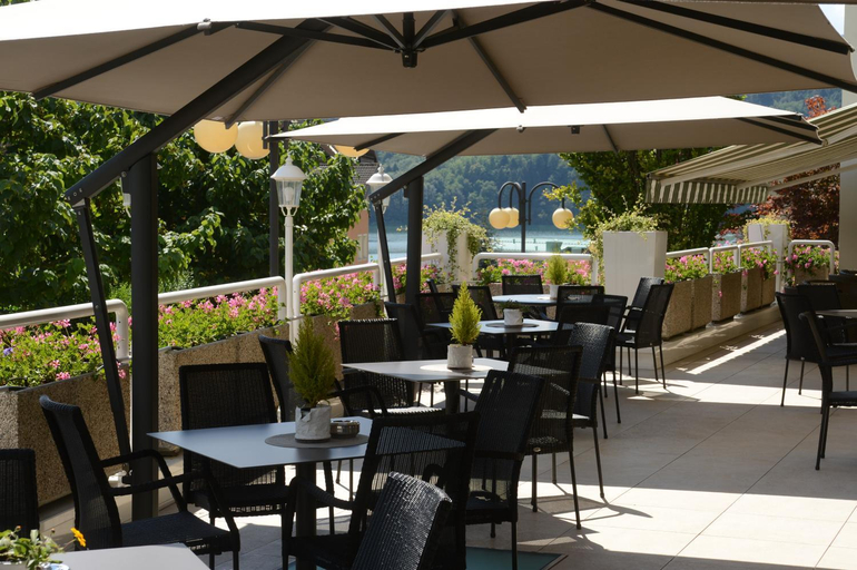 Food & Drinks 5, Hotel Ambassador, Trento