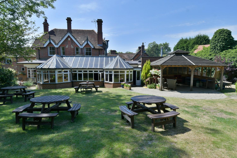 Others 2, The Inn On The Green, Surrey