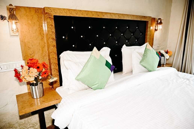 Bedroom 5, Corbett Tiger Unit of Gadabout Hotels, Nainital