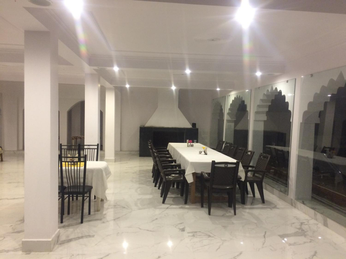 Food & Drinks 5, Hotel Isabel Palace, Chhatarpur