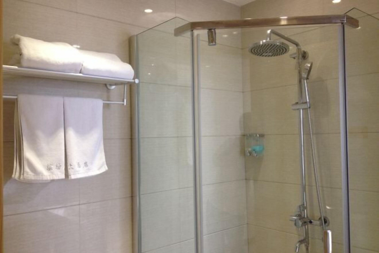 Bathroom 3, Binfen Grand Hotel, Wuhu