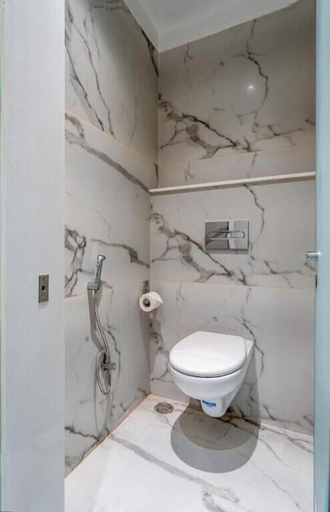 Bathroom 8