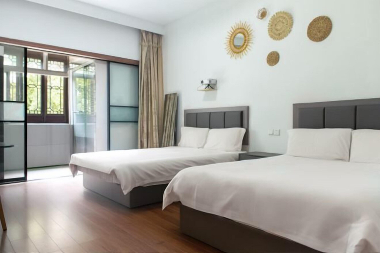 Bedroom 3, WuzhenThose Years, Those Events, Those People, Jiaxing