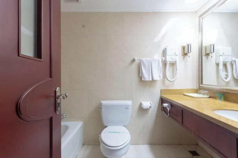 Bathroom 4, Haizheng Hotel, Weifang