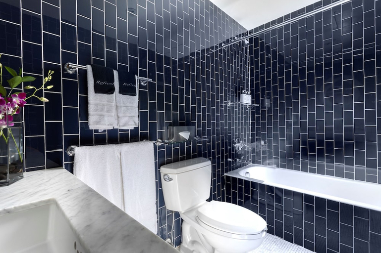 Bathroom 5, 6 Columbus Central Park Hotel, New York