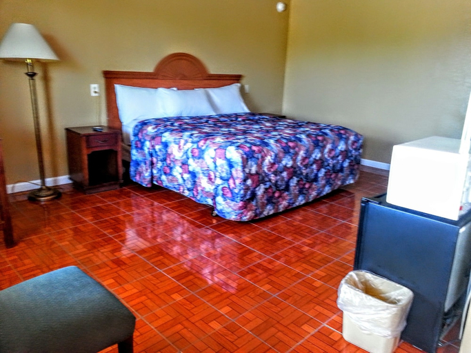 Bedroom 3, Budget Lodge of Mount Dora, Lake