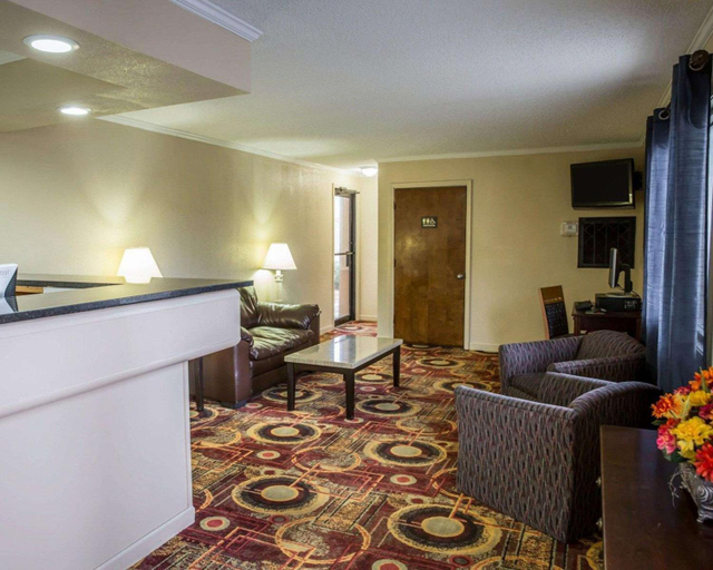 Public Area, Rodeway Inn & Suites Plymouth Hwy 64, Washington