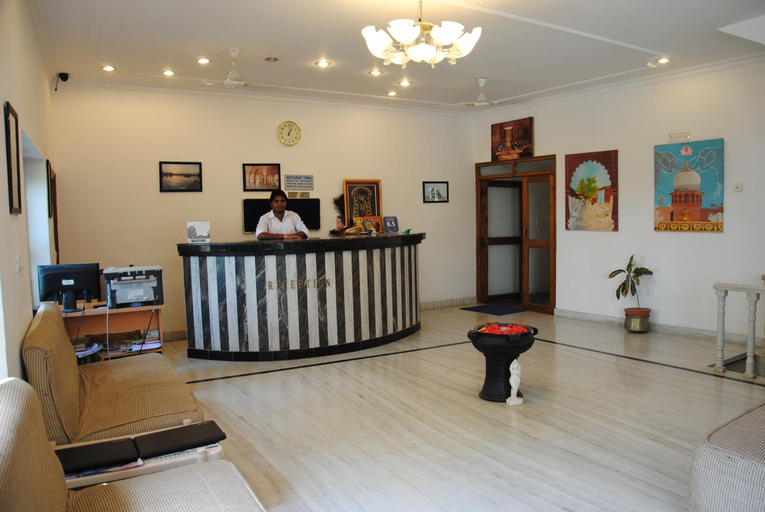 Public Area 2, Hotel Isabel Palace, Chhatarpur