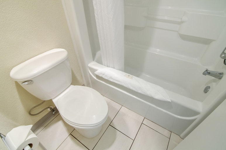 Bathroom 3, Captains Quarters Resort, Horry