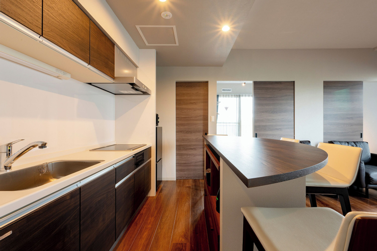 Dining Room 7