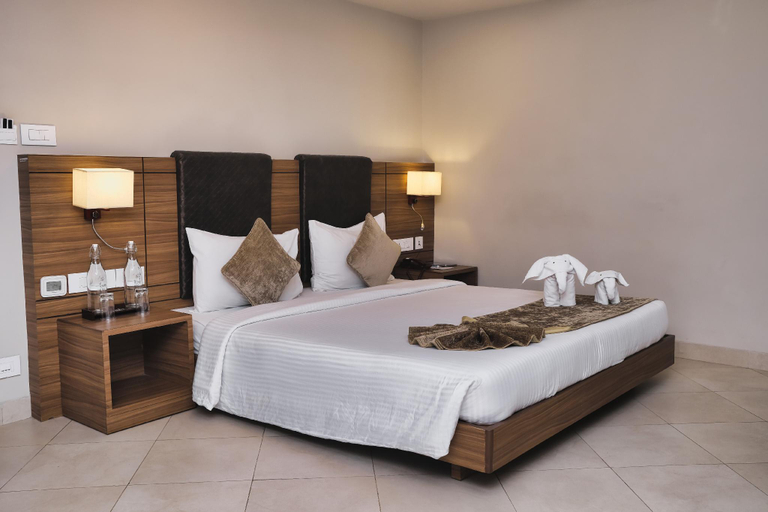 Bedroom 3, Peerless Hotel Durgapur, Barddhaman