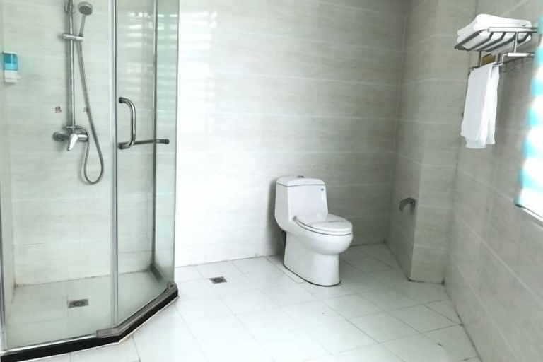 Bathroom 3, Chongqing Hotel, Qianxinan Buyei and Miao