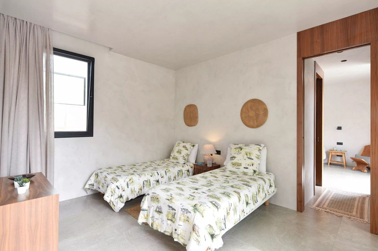 Room 5, Villa in Tauro With Private Pool & Beach Access, Las Palmas